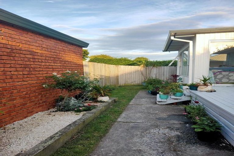 Photo of property in 18 Coniston Avenue, Ilam, Christchurch, 8041