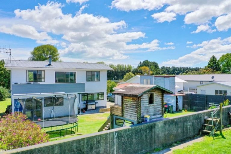 Photo of property in 97 College Road, Edgecumbe, 3120