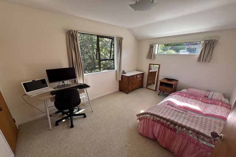 Photo of property in 57a David Crescent, Karori, Wellington, 6012