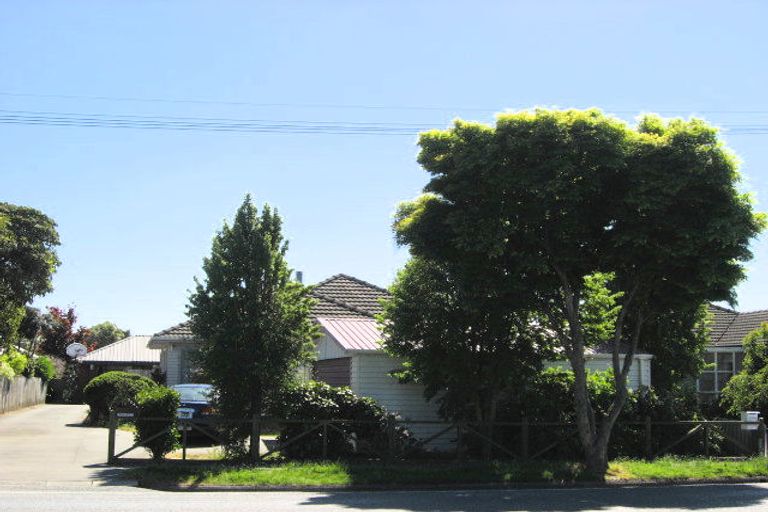 Photo of property in 304 Wairakei Road, Bryndwr, Christchurch, 8053