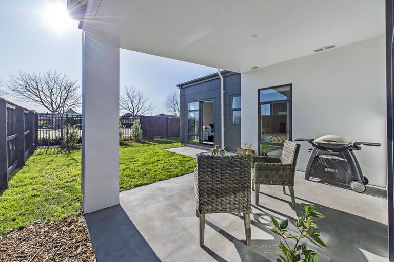 Photo of property in 109 Manakura Street, Russley, Christchurch, 8042