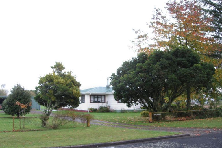 Photo of property in 27 Lochmaben Road, Tokoroa, 3420