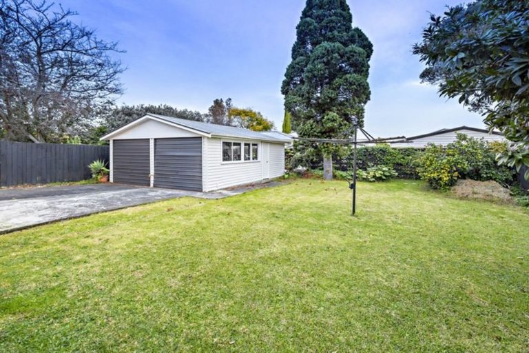 Photo of property in 142 Russell Road, Manurewa, Auckland, 2102