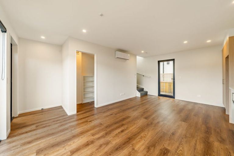 Photo of property in 2/26 Fitzherbert Road, Wainuiomata, Lower Hutt, 5014