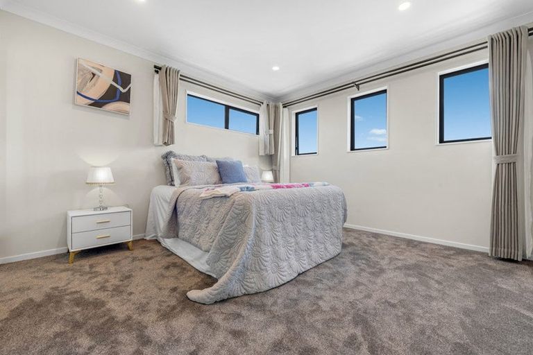 Photo of property in 60 Elevation Street, Flat Bush, Auckland, 2019