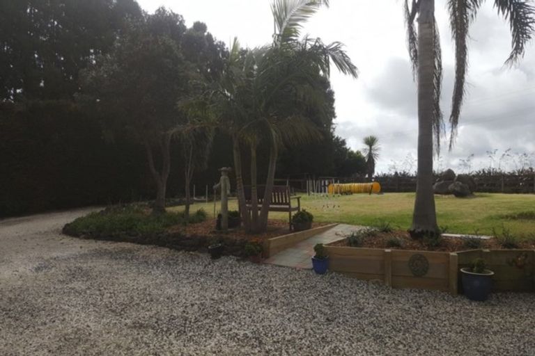 Photo of property in 167 Wymer Road, Glenbrook, Waiuku, 2681