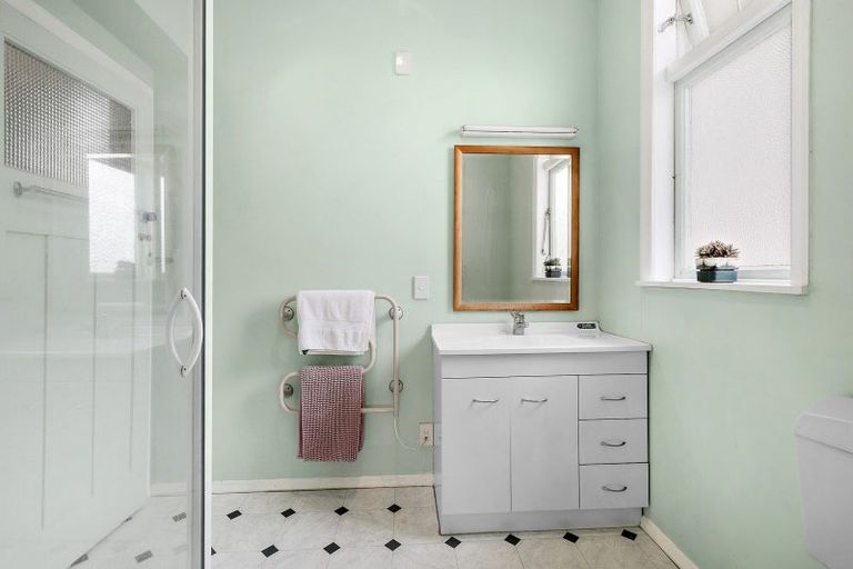 Photo of property in 56 Devonshire Road, Miramar, Wellington, 6022