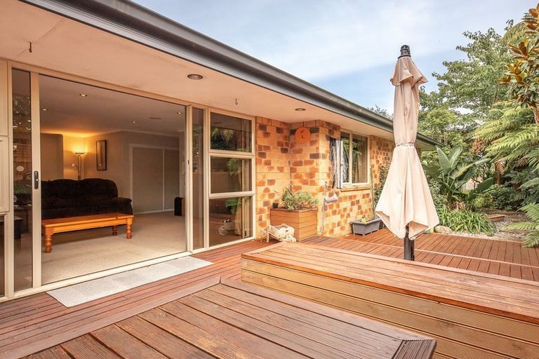 Photo of property in 42 Peel Street, Westport, 7825