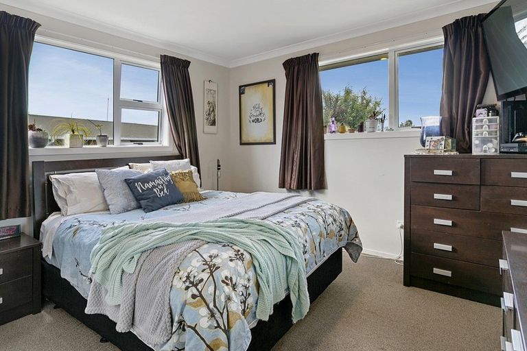 Photo of property in 2/120 Taupo View Road, Taupo, 3330