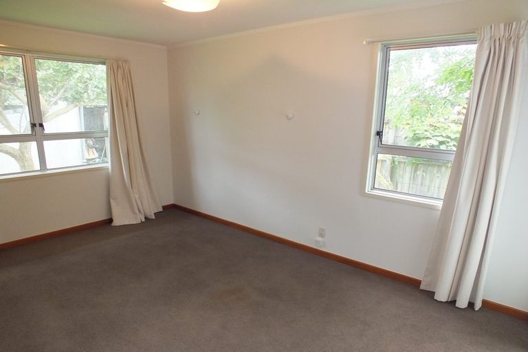 Photo of property in 2/26a Colligan Street, Upper Riccarton, Christchurch, 8041