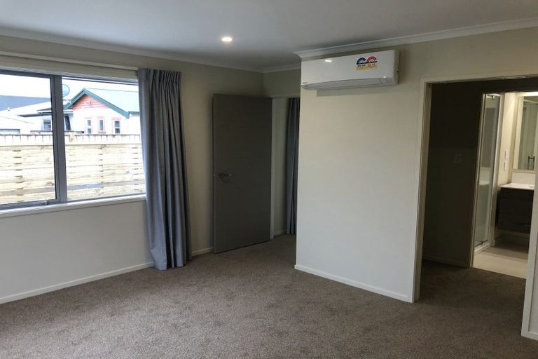 Photo of property in 56a Roy Street, Palmerston North, 4410