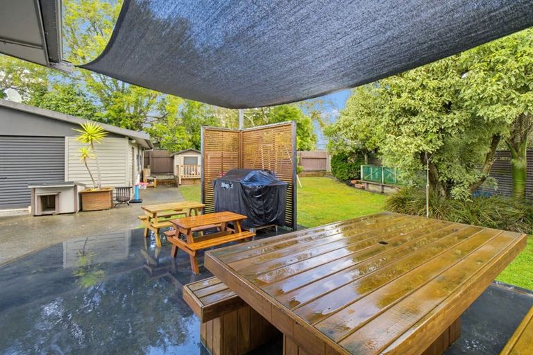 Photo of property in 6 Escort Grove, Awapuni, Palmerston North, 4412