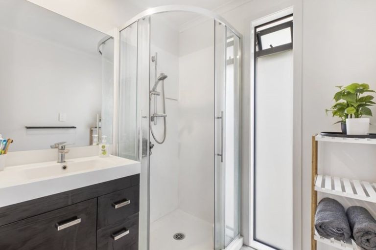 Photo of property in 21 Valley Road, Te Puke, 3119