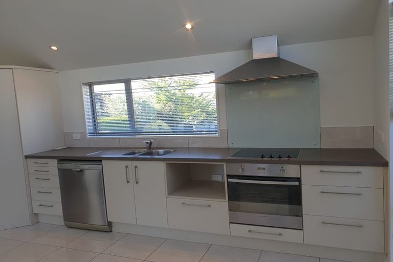 Photo of property in 66b Springfield Road, St Albans, Christchurch, 8014