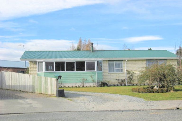 Photo of property in 5 Waiau Court, Te Anau, 9600