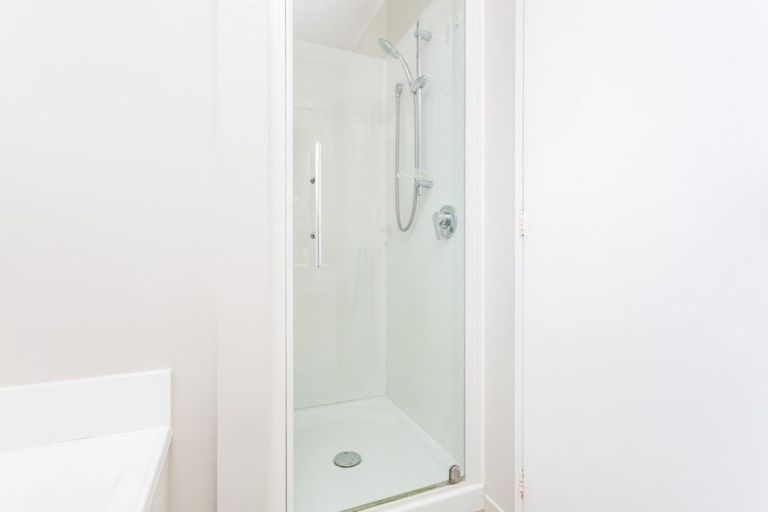 Photo of property in 60 Denise Crescent, Hornby, Christchurch, 8042