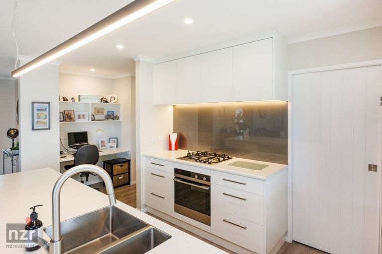 Photo of property in 33 Monarch Drive, Ashhurst, 4810