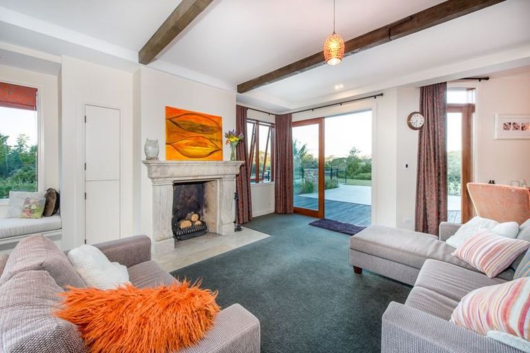 Photo of property in 249b Paremoremo Road, Lucas Heights, Auckland, 0632