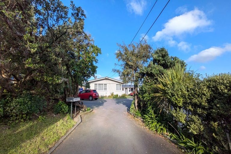 Photo of property in 1/30 London Road, Korokoro, Lower Hutt, 5012