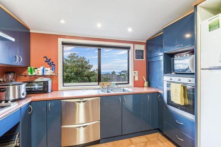 Photo of property in 54 Brightside Road, Stanmore Bay, Whangaparaoa, 0932