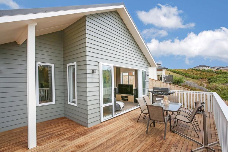 Photo of property in 11 Muirhill Place, Pokeno, 2402