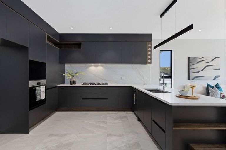 Photo of property in 279 West Hoe Heights, Orewa, 0931