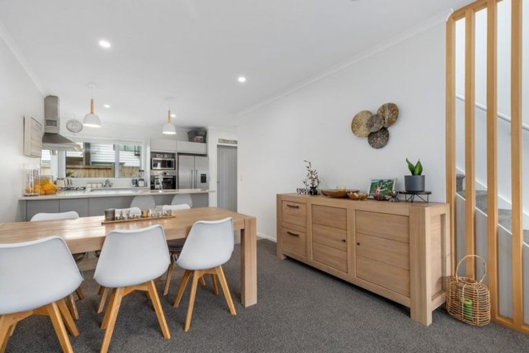 Photo of property in 16 Springside Court, Huntington, Hamilton, 3210