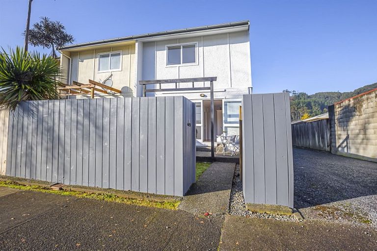Photo of property in 7/3 Wilford Street, Wallaceville, Upper Hutt, 5018