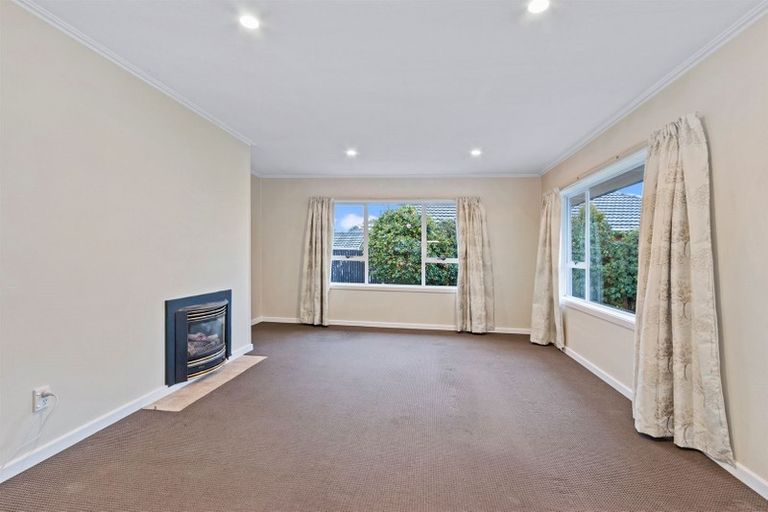 Photo of property in 40 Wilton Crescent, Bishopdale, Christchurch, 8053