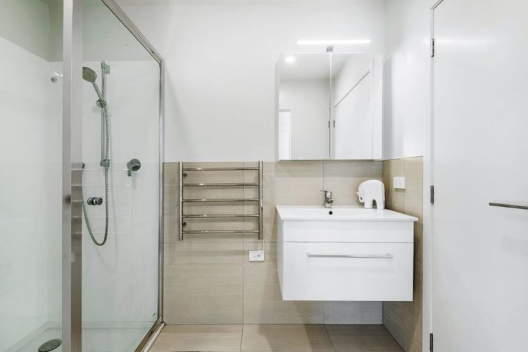 Photo of property in 207/38d Fraser Avenue, Northcote, Auckland, 0627