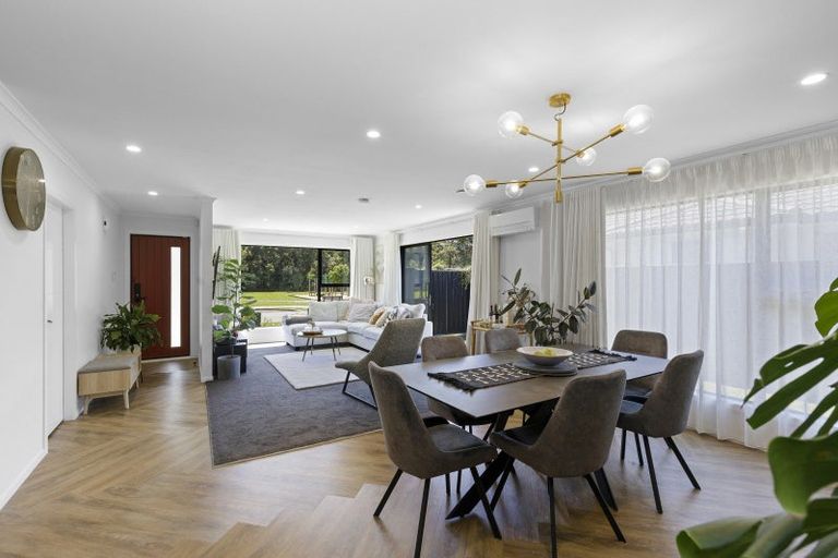 Photo of property in 7 Buddle Road, Wallaceville, Upper Hutt, 5018