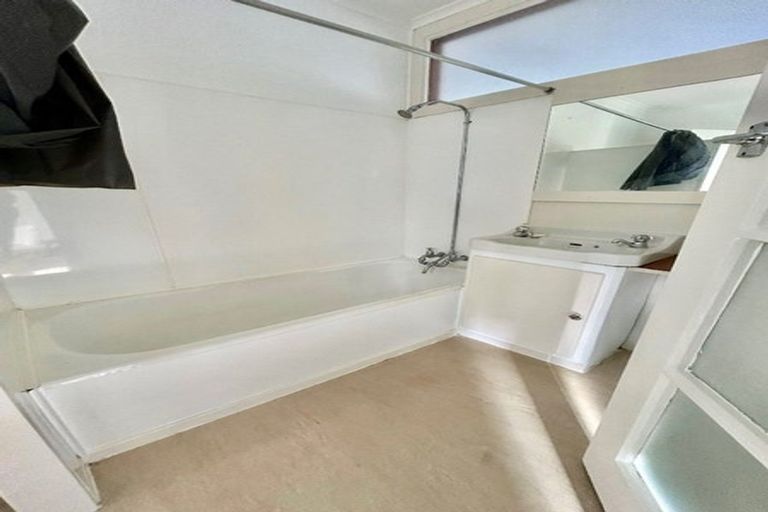 Photo of property in 5/42 Clevedon Road, Papakura, 2110