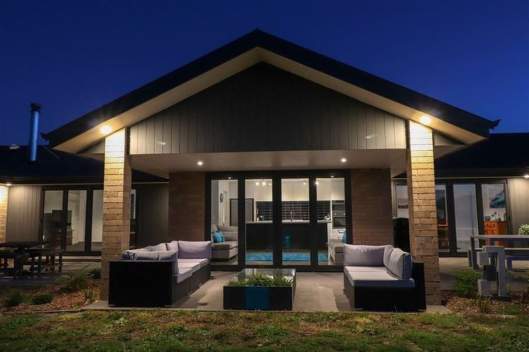 Photo of property in 30 Westmere Drive, Tasman, Upper Moutere, 7173