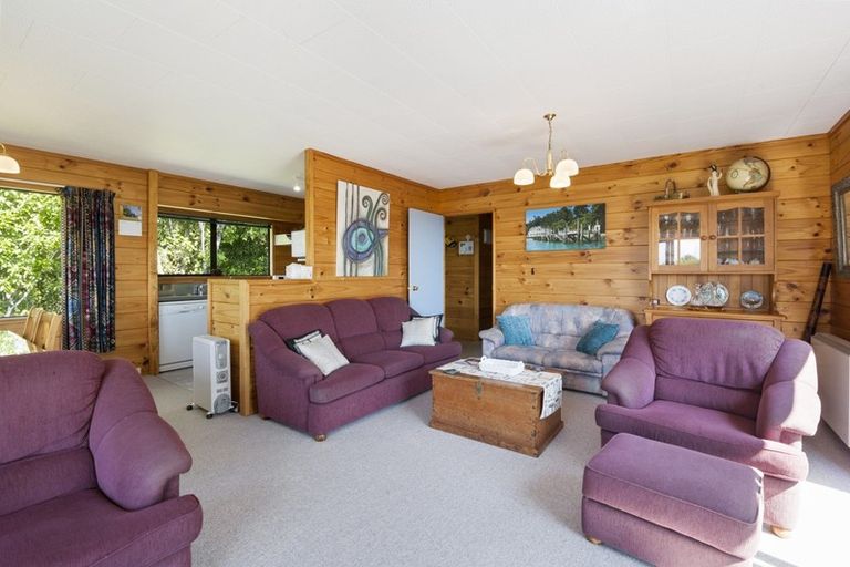 Photo of property in 16 Kamahi Terrace, Omori, Turangi, 3381