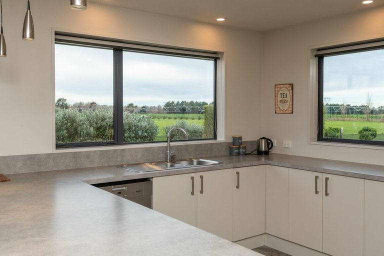 Photo of property in 360 Ashburton Staveley Road, Greenstreet, Ashburton, 7771