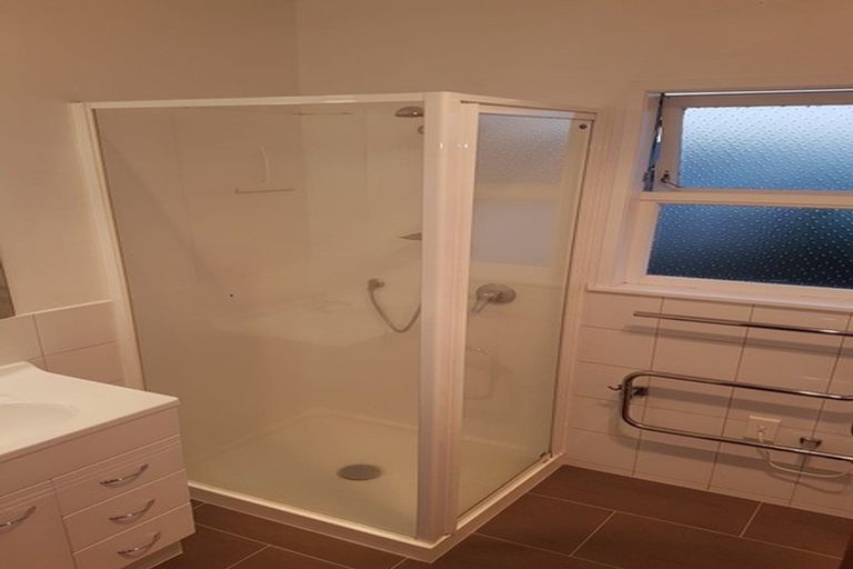 Photo of property in 2/59 Francis Street, Hauraki, Auckland, 0622