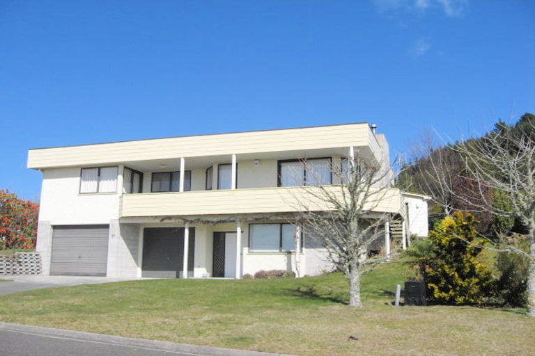 Photo of property in 29 Kahotea Drive, Motuoapa, 3382