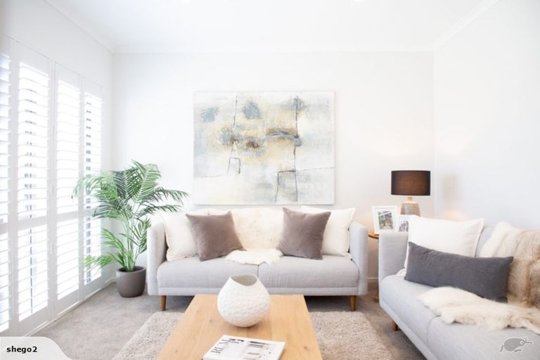 Photo of property in 8 Pepene Avenue, Takanini, 2112