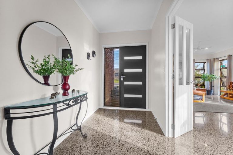 Photo of property in 1a Maple Lane, Huapai, Kumeu, 0810