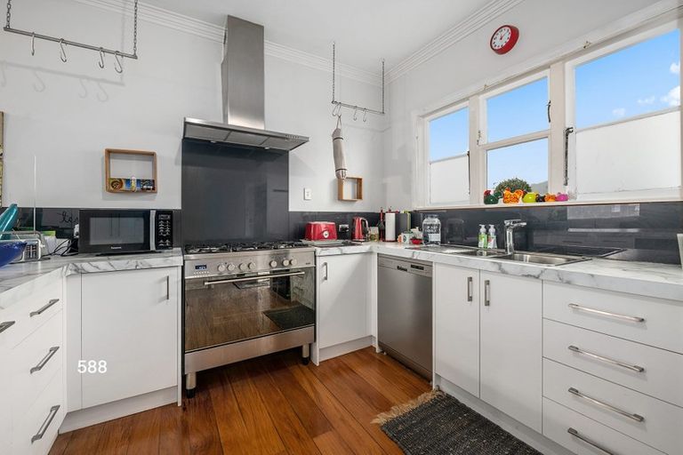 Photo of property in 588 Fergusson Drive, Trentham, Upper Hutt, 5018