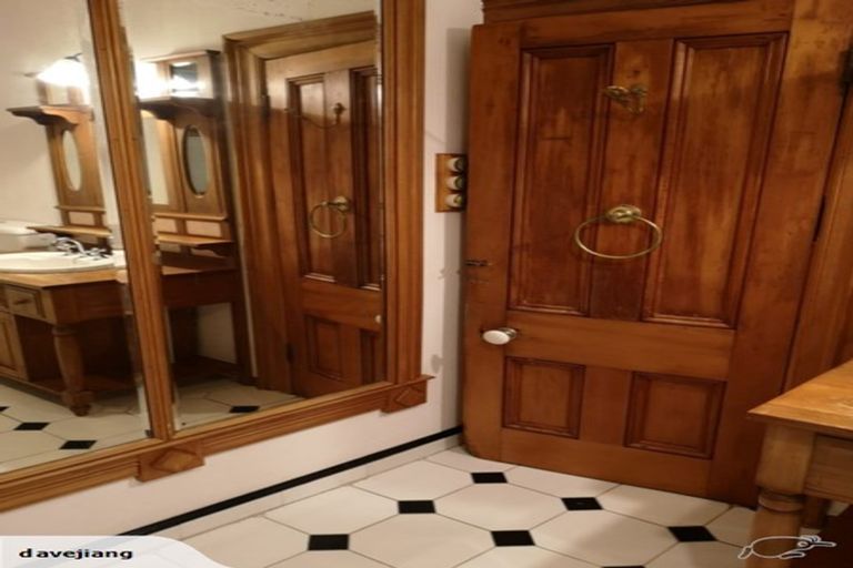 Photo of property in 221 Tinakori Road, Thorndon, Wellington, 6011