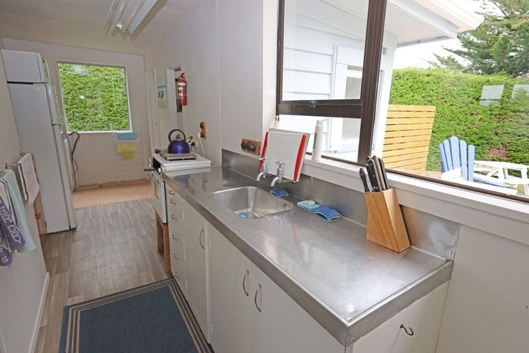 Photo of property in 1 Peace Street, Taieri Beach, Taieri Mouth, 9091