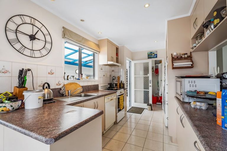 Photo of property in 118 Aberdeen Place, Whangamata, 3620