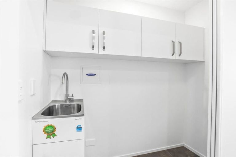 Photo of property in 2/129 Sherborne Street, St Albans, Christchurch, 8014