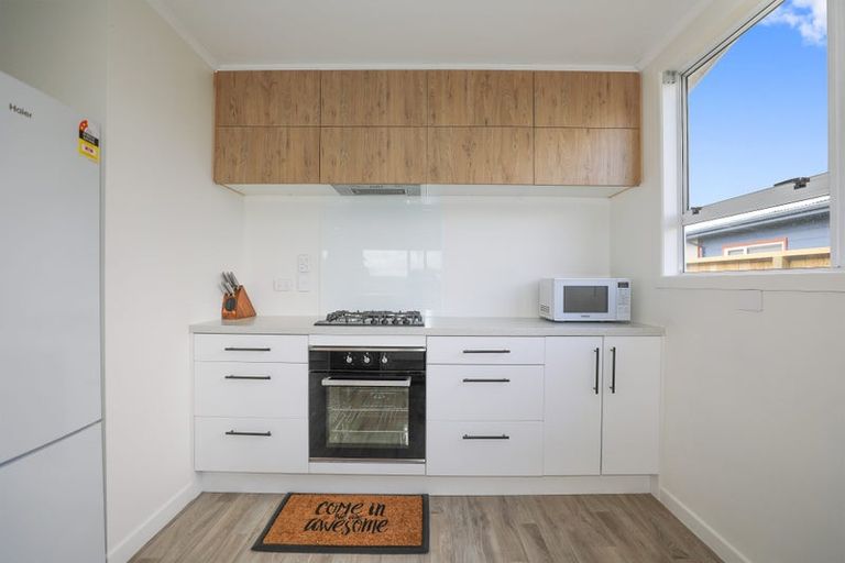 Photo of property in 17 Puriri Street, Hilltop, Taupo, 3330