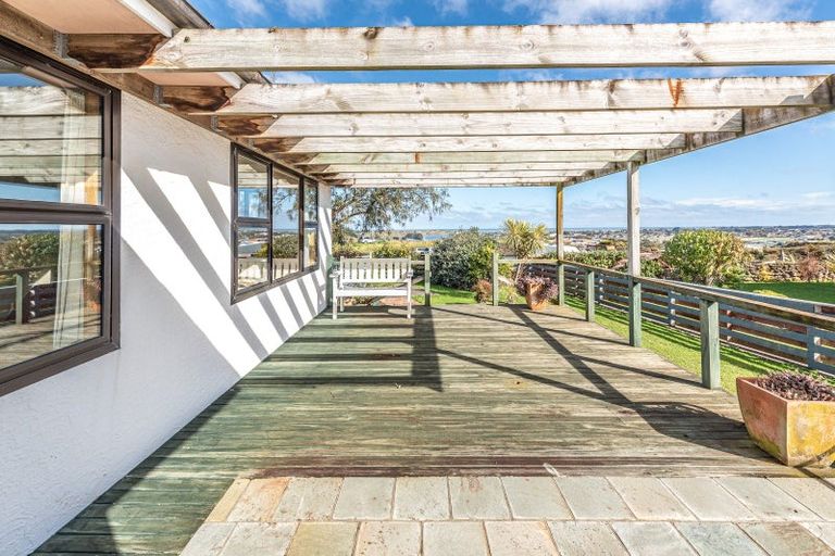 Photo of property in 9 Tower Crescent, Durie Hill, Whanganui, 4500