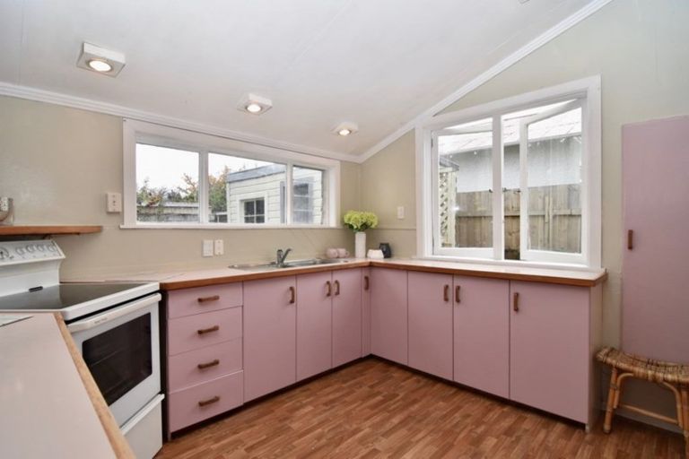 Photo of property in 262 High Street South, Carterton, 5713