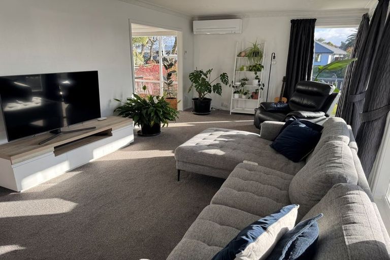 Photo of property in 6 Royalist Avenue, North New Brighton, Christchurch, 8083