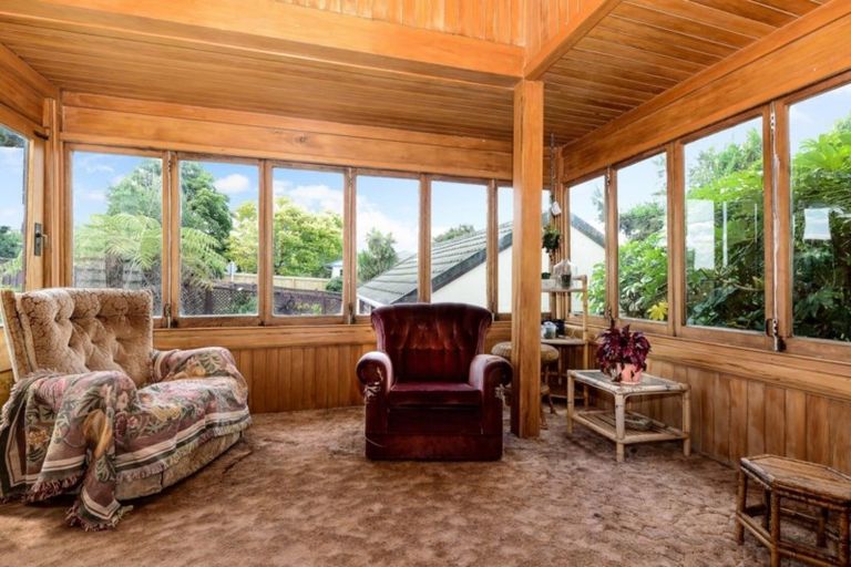 Photo of property in 69 Forest Lake Road, Forest Lake, Hamilton, 3200