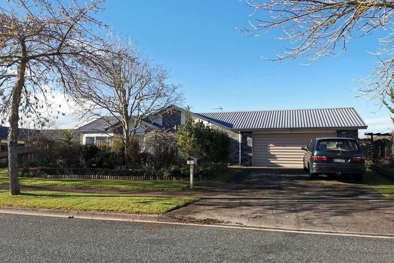 Photo of property in 8 Cashmere Place, Flagstaff, Hamilton, 3210